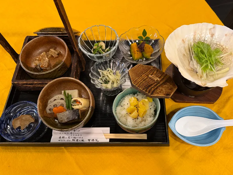 栗おこわ定食 梅コース