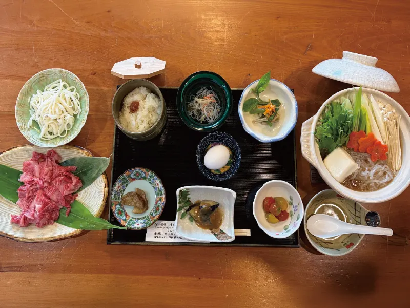 秋田牛鍋御膳 稲庭うどん付き